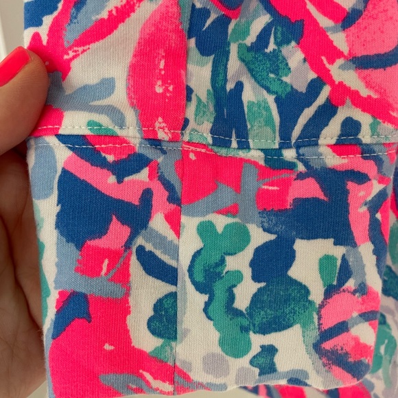 Lilly Pulitzer Skipper Popover Tunic Cosmic Coral Cracked Up Blue Small - Picture 5 of 6